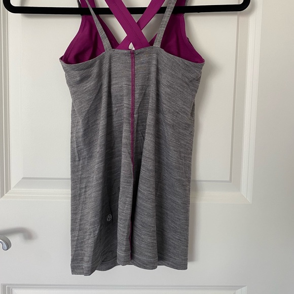 Lululemon Athletica running tank size 2 - Picture 2 of 4